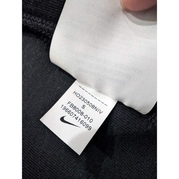 Nike Sportswear Tech Fleece Bomber Full Zip Jacket Black FB8008-010 Men's Small - Picture 11 of 12